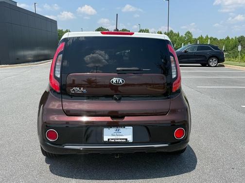 2017 Kia Soul +