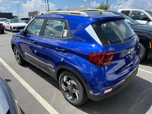 2025 Hyundai VENUE Limited