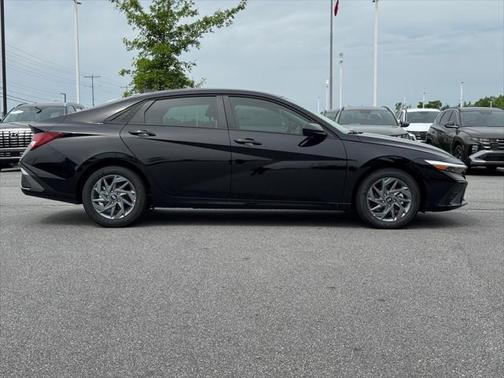 2025 Hyundai ELANTRA HEV Blue