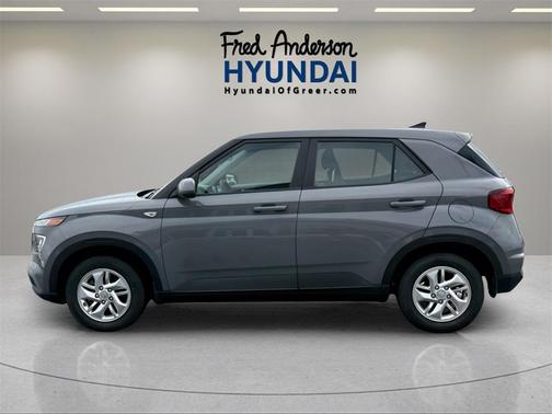 2022 Hyundai VENUE SE