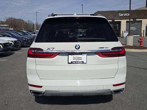 2020 BMW X7 xDrive40i