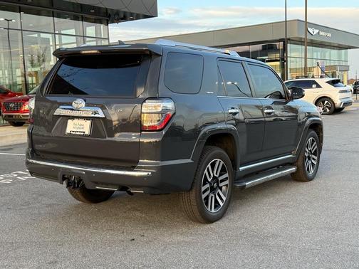 2024 Toyota 4Runner Limited