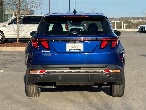 2024 Hyundai TUCSON SE