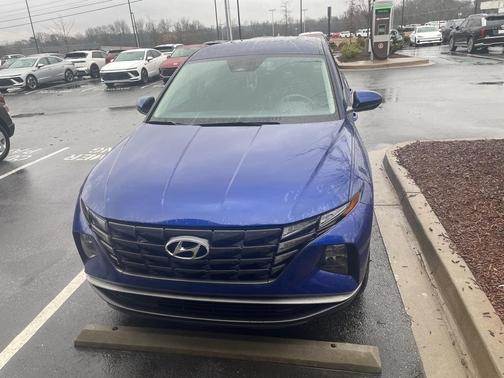 2024 Hyundai TUCSON SE