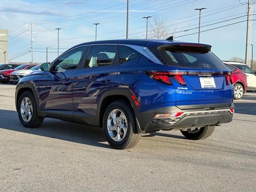 2024 Hyundai TUCSON SE