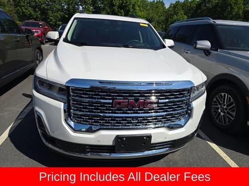 White Frost Tri-Coat 2022 GMC Acadia Denali