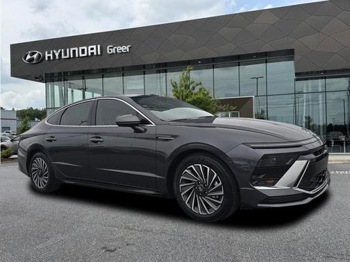 2025 Hyundai SONATA Hybrid SEL