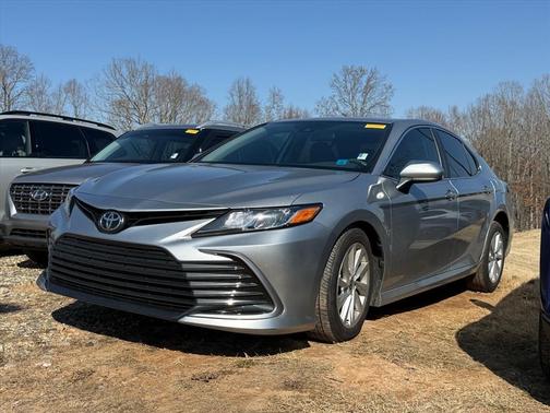2021 Toyota Camry LE