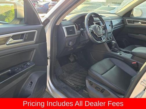 Reflex Silver Metallic 2019 Volkswagen Atlas 3.6L SE w/Technology