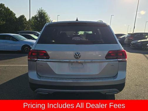 Reflex Silver Metallic 2019 Volkswagen Atlas 3.6L SE w/Technology
