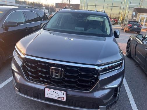 2023 Honda Pilot Elite