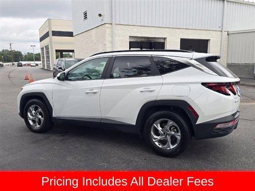 White Pearl 2024 Hyundai TUCSON SEL