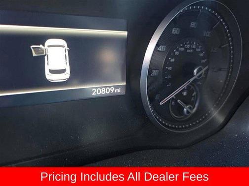 White Pearl 2023 Hyundai SANTA FE SEL