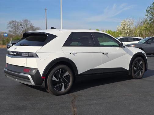 2026 Hyundai IONIQ 5 SEL