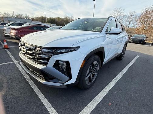 2026 Hyundai TUCSON SEL Premium