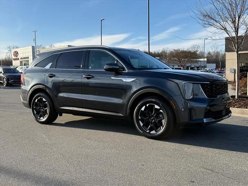 2024 Kia Sorento S