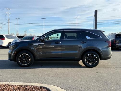 2024 Kia Sorento S