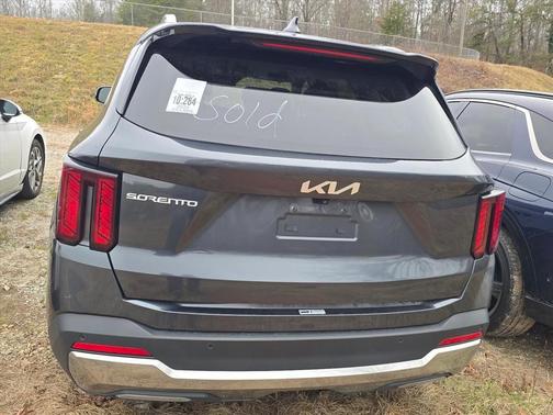2024 Kia Sorento S