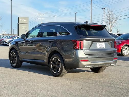 2024 Kia Sorento S