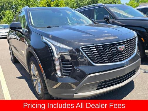 Stellar Black Metallic 2019 Cadillac XT4 Premium Luxury