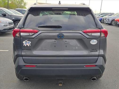 2020 Toyota RAV4 Hybrid XLE