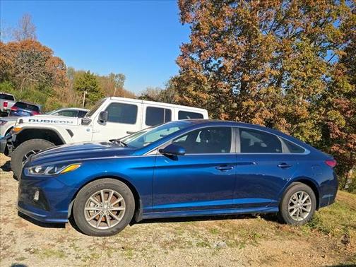2018 Hyundai SONATA SE