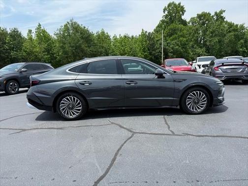 2025 Hyundai SONATA Hybrid Limited