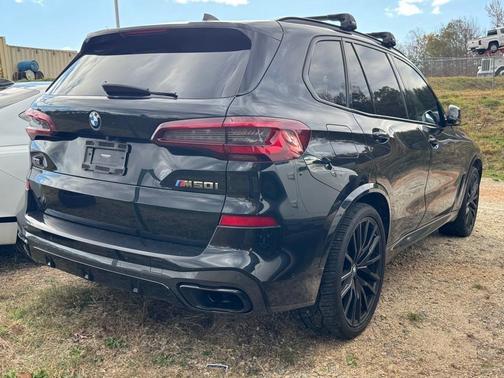 2021 BMW X5 M50i