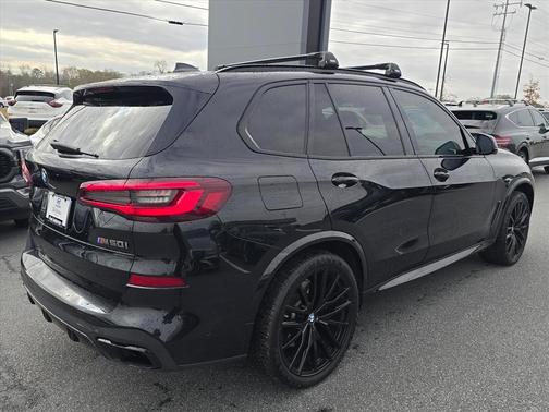 2021 BMW X5 M50i