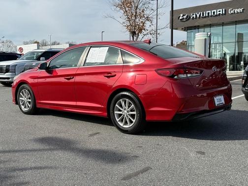 2018 Hyundai SONATA SE