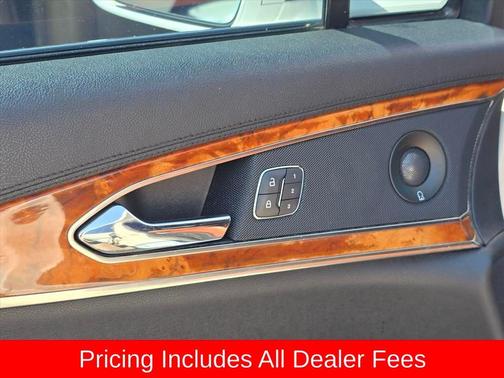 White Platinum Clearcoat Metallic 2019 Lincoln Nautilus Reserve