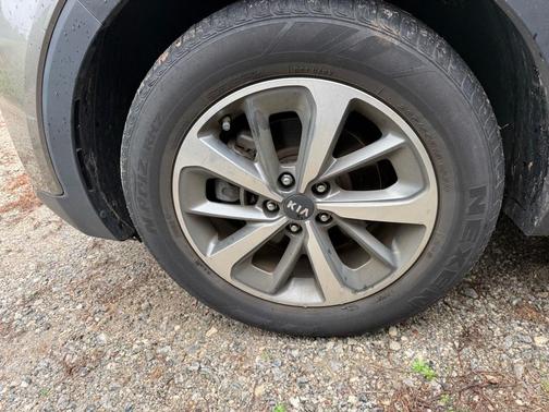 2019 Kia Sorento EX