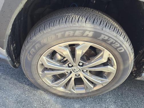 2025 Toyota RAV4 Hybrid Limited