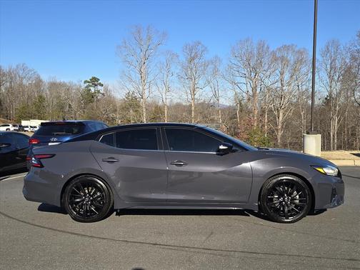 2021 Nissan Maxima Platinum