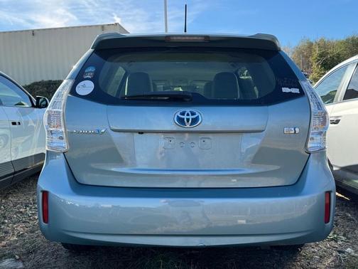 2013 Toyota Prius v Two