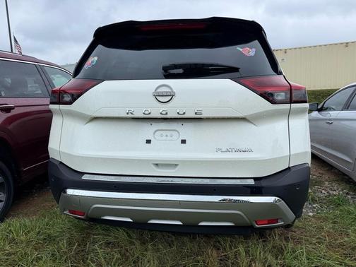 2022 Nissan Rogue Platinum