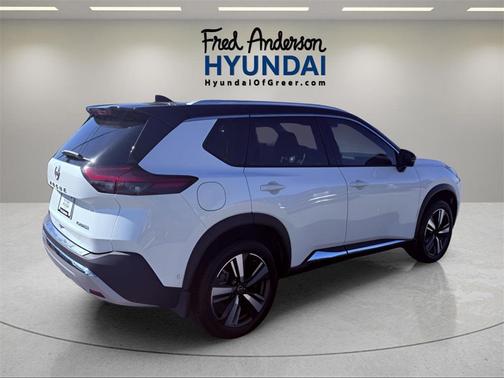 2022 Nissan Rogue Platinum
