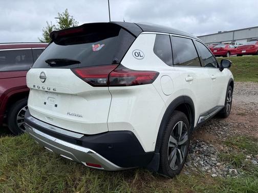 2022 Nissan Rogue Platinum