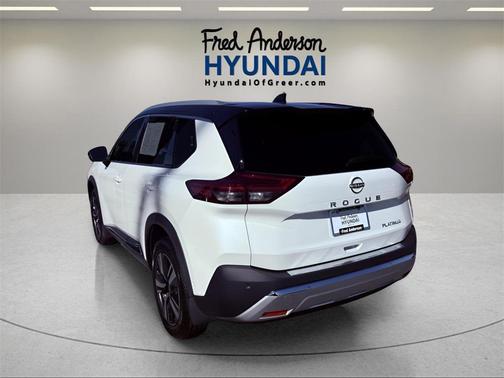 2022 Nissan Rogue Platinum