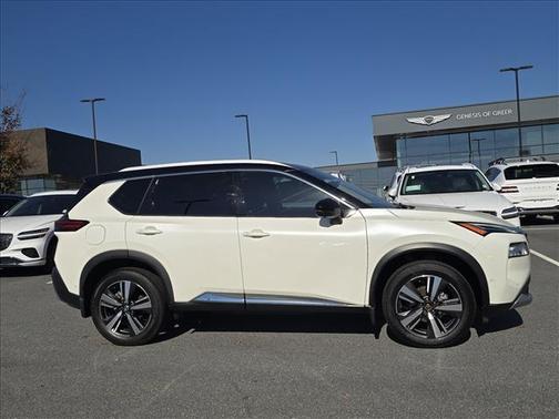 2022 Nissan Rogue Platinum