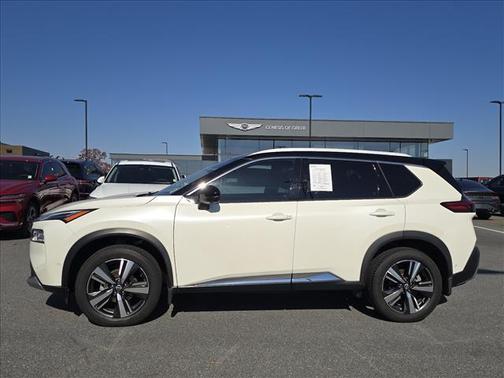 2022 Nissan Rogue Platinum