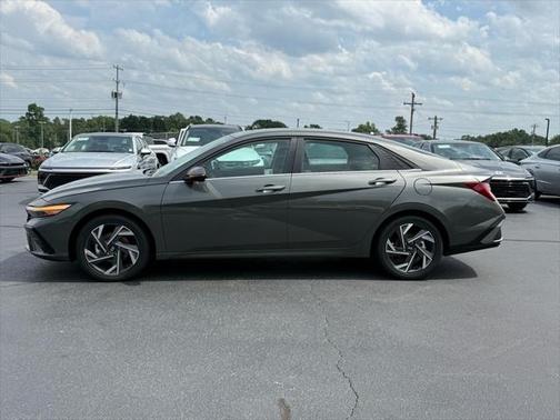 2025 Hyundai ELANTRA HEV Limited