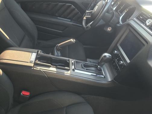 2014 Ford Mustang V6