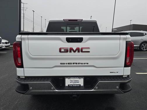 2023 GMC Sierra 1500 SLT