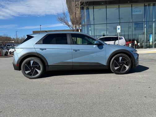 2026 Hyundai IONIQ 5 SEL