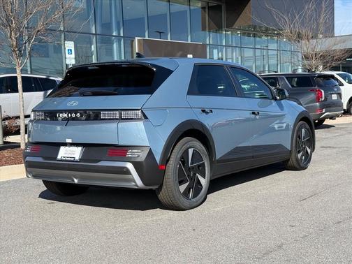 2026 Hyundai IONIQ 5 SEL