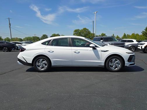 White 2026 Hyundai SONATA SE