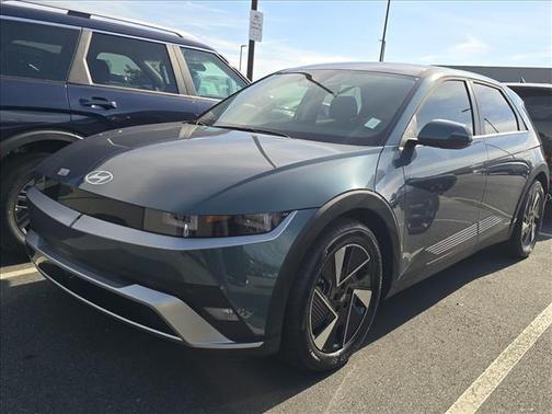 2026 Hyundai IONIQ 5 SE