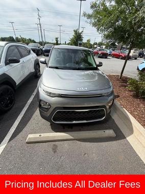 Steel Gray 2022 Kia Soul LX