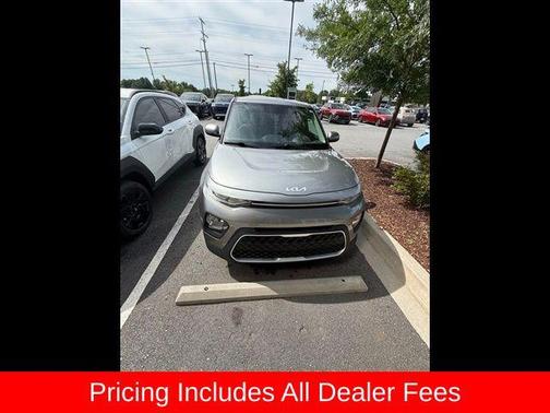 Steel Gray 2022 Kia Soul LX